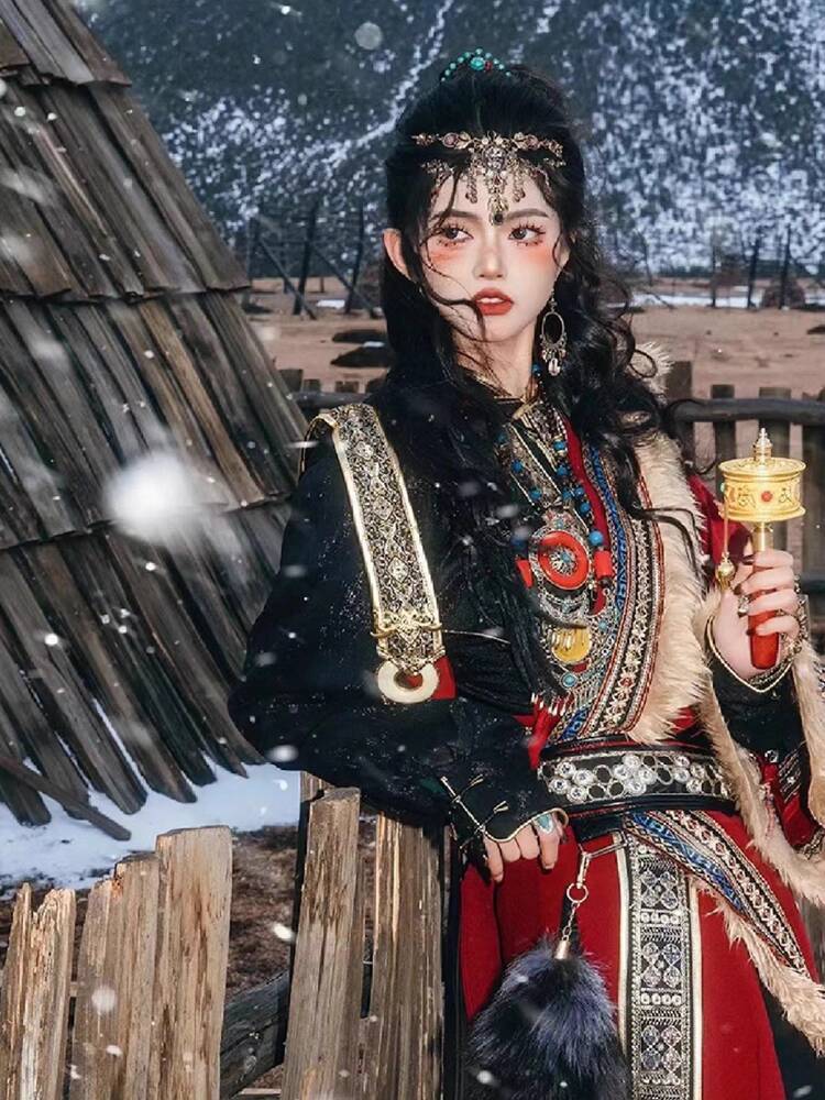 New Tibetan robe Tibet brigade - Ethnic Clothing & Online Fashion Store Khaadi Us reseña y precio