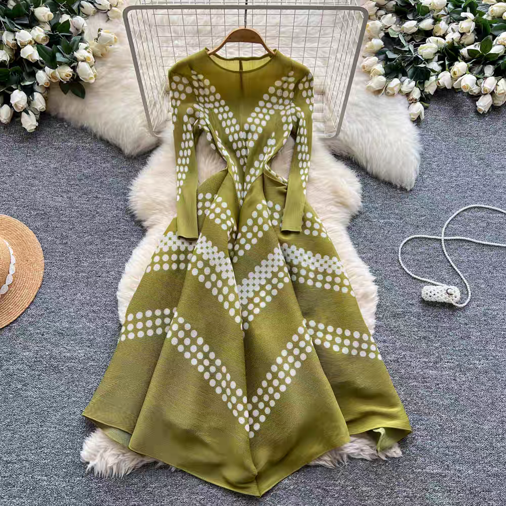 Elegant Polka Dot Pleated Dres - Ethnic Fashion Dress reseña y precio