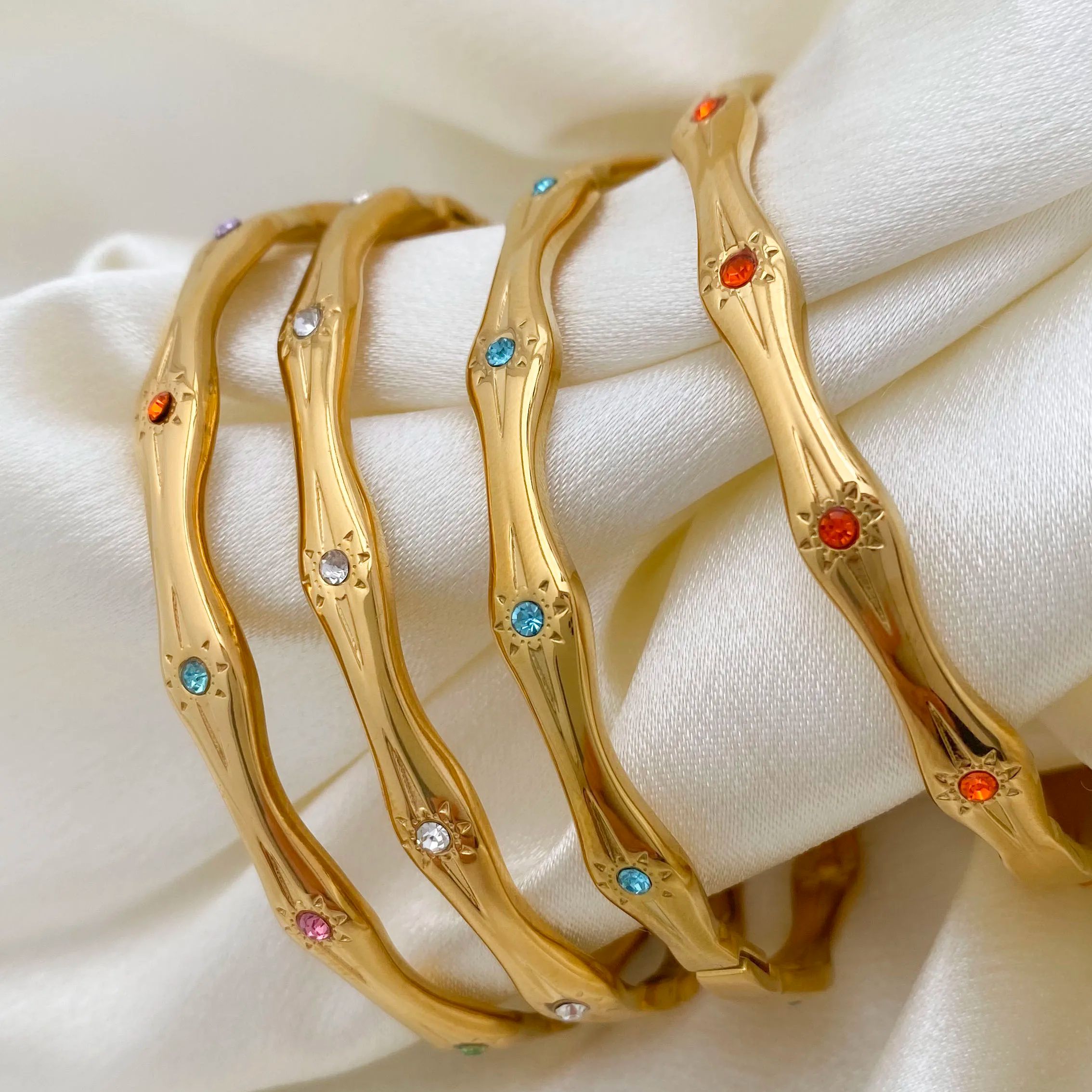 CARLIDANA Latest Gold Plated S - Latest Ethnic Fashion For Women reseña y precio
