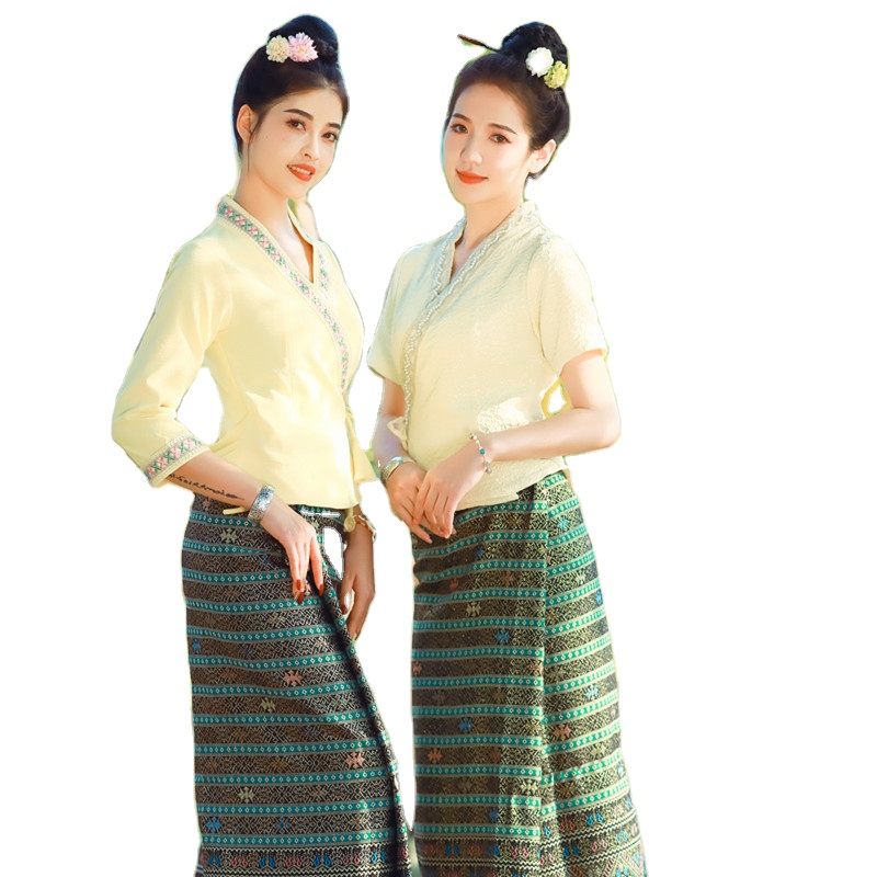 Light Yellow Thai Dai Clothing - Thai Silk Blouse reseña y precio