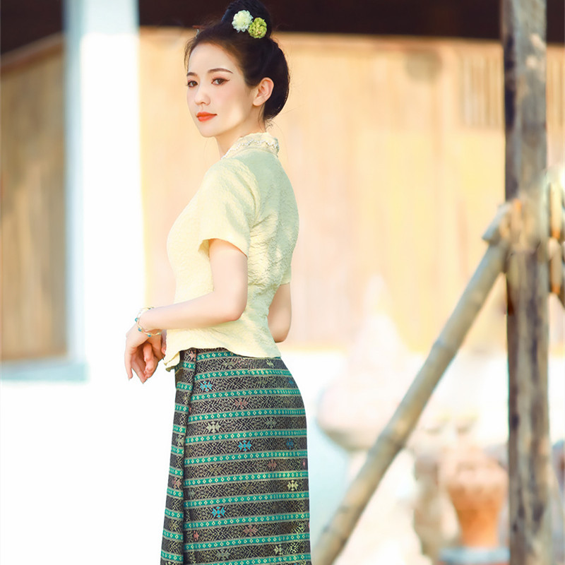 Light Yellow Thai Dai Clothing - Thai Silk Blouse reseña y precio