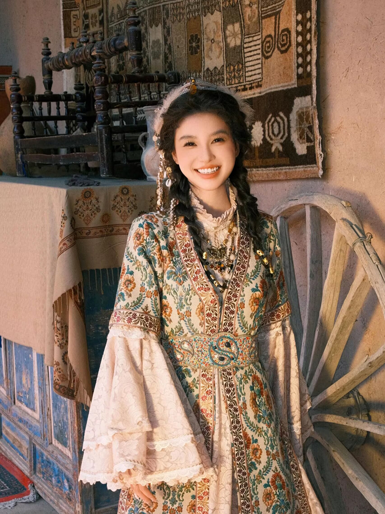 Princess Style Ethnic Minority - Ethnic Clothing & Online Fashion Store Khaadi Us reseña y precio