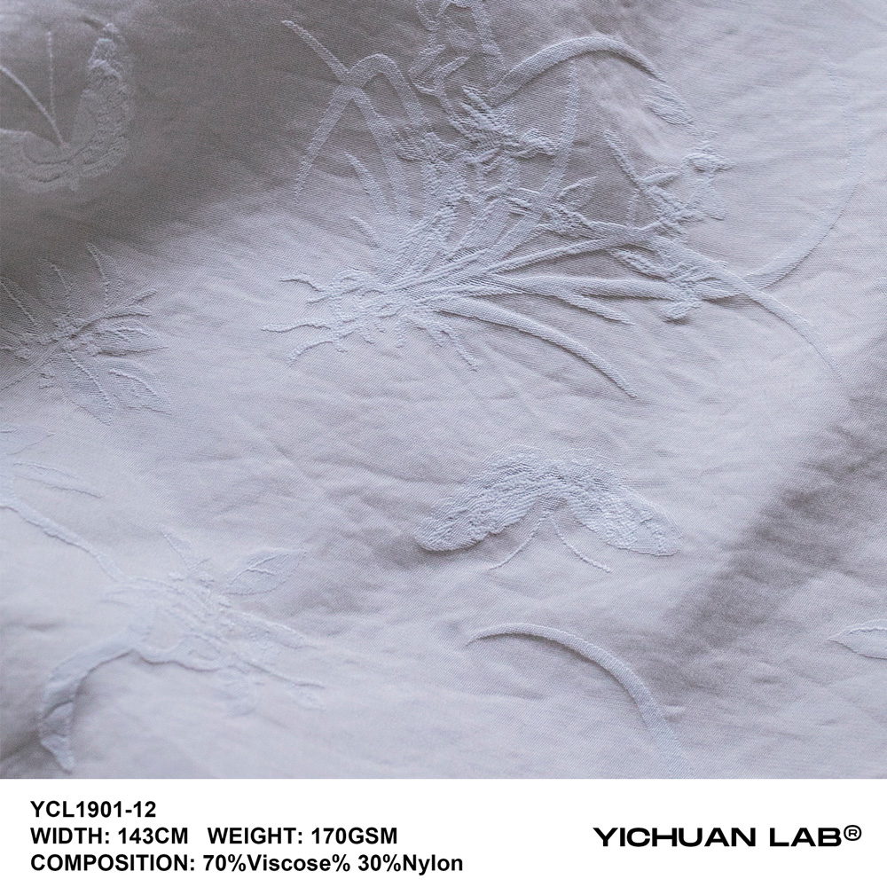 YICHUAN LAB Designer Black Red - Ethnic Fashion Imports reseña y precio