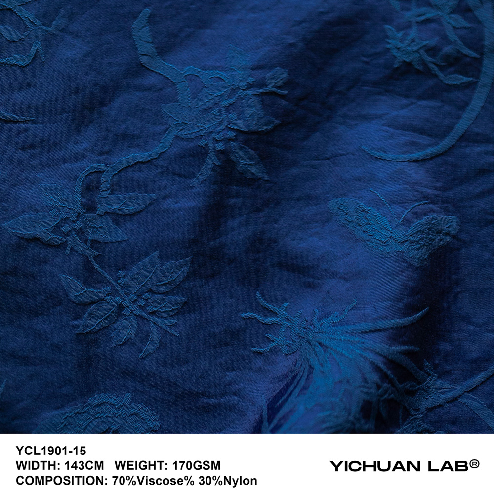 YICHUAN LAB Designer Black Red - Ethnic Fashion Imports reseña y precio